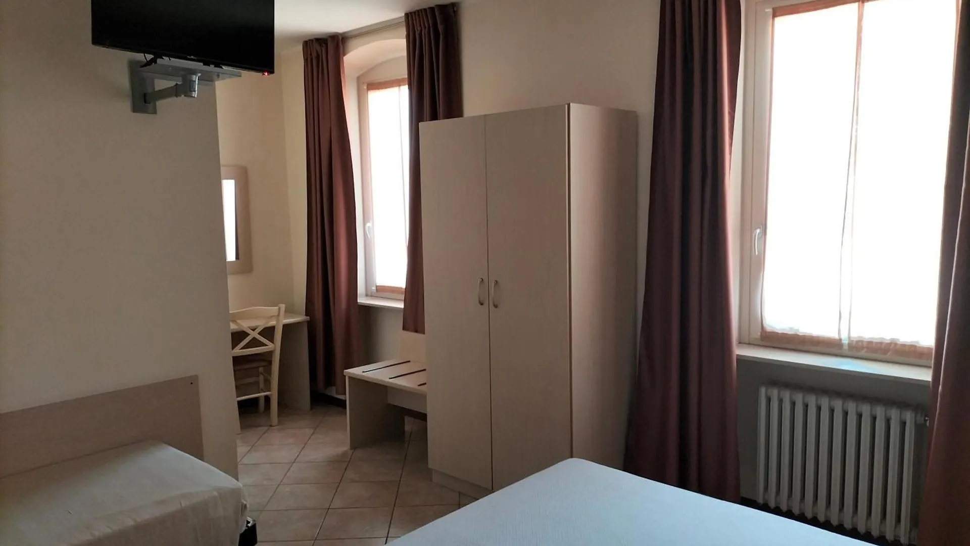 ** Hotel Albergo Grifone 1891 Peschiera del Garda Italia