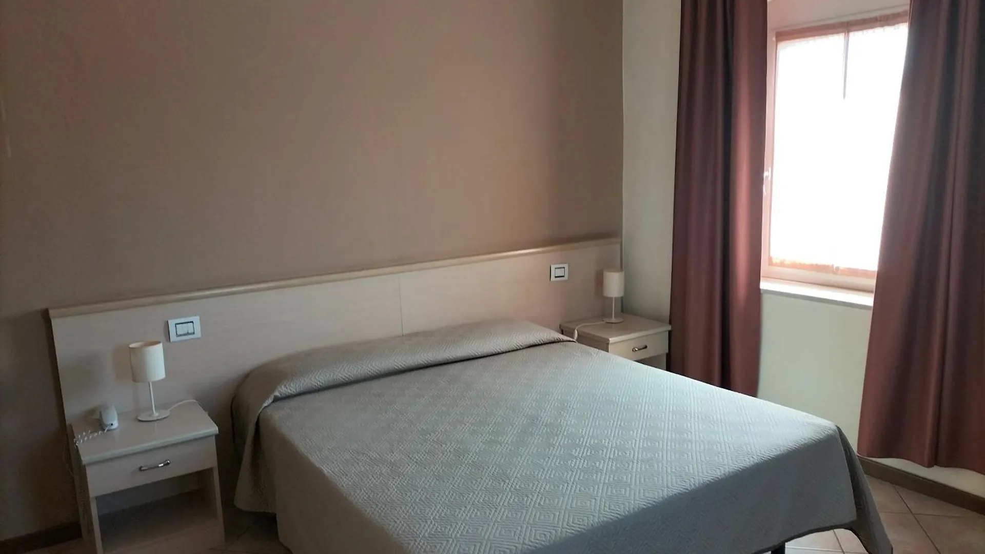 Albergo Grifone 1891 Peschiera del Garda
