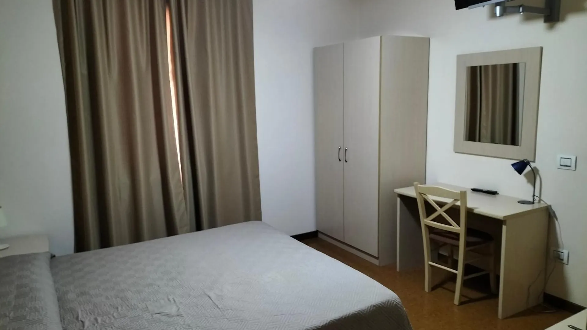 Albergo Grifone 1891 Peschiera del Garda