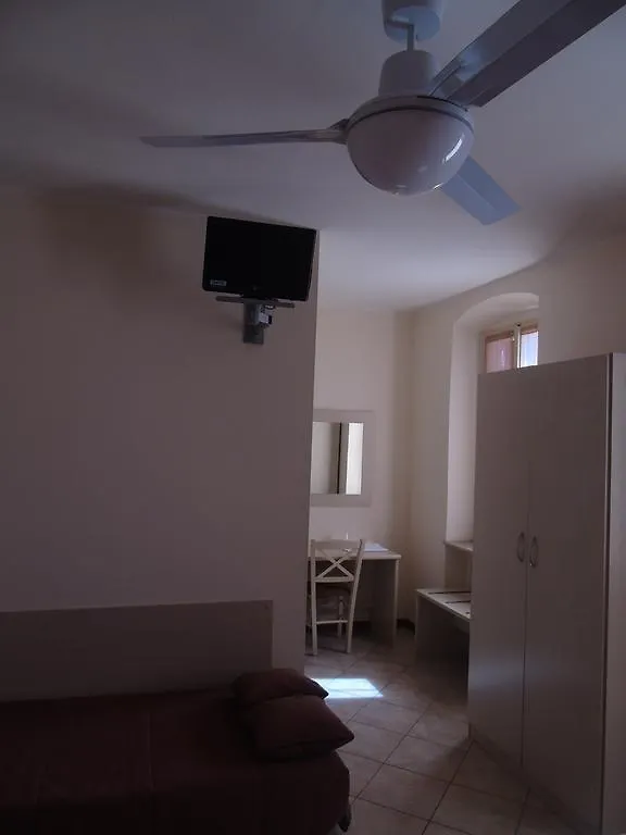 Albergo Grifone 1891 Peschiera del Garda Italy